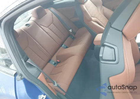 2025 BMW M4 Competition xDrive z USA, uszkodzony, nr VIN WBS33HK0XSCU88352